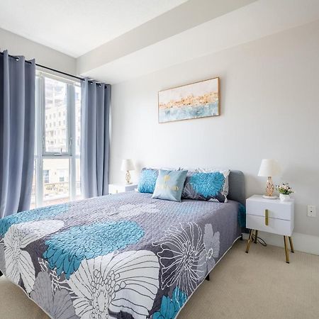 Beautiful Condos In The Heart Of Downtown By Globalstay Торонто Екстер'єр фото