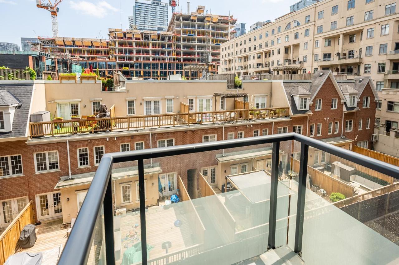 Beautiful Condos In The Heart Of Downtown By Globalstay Торонто Екстер'єр фото