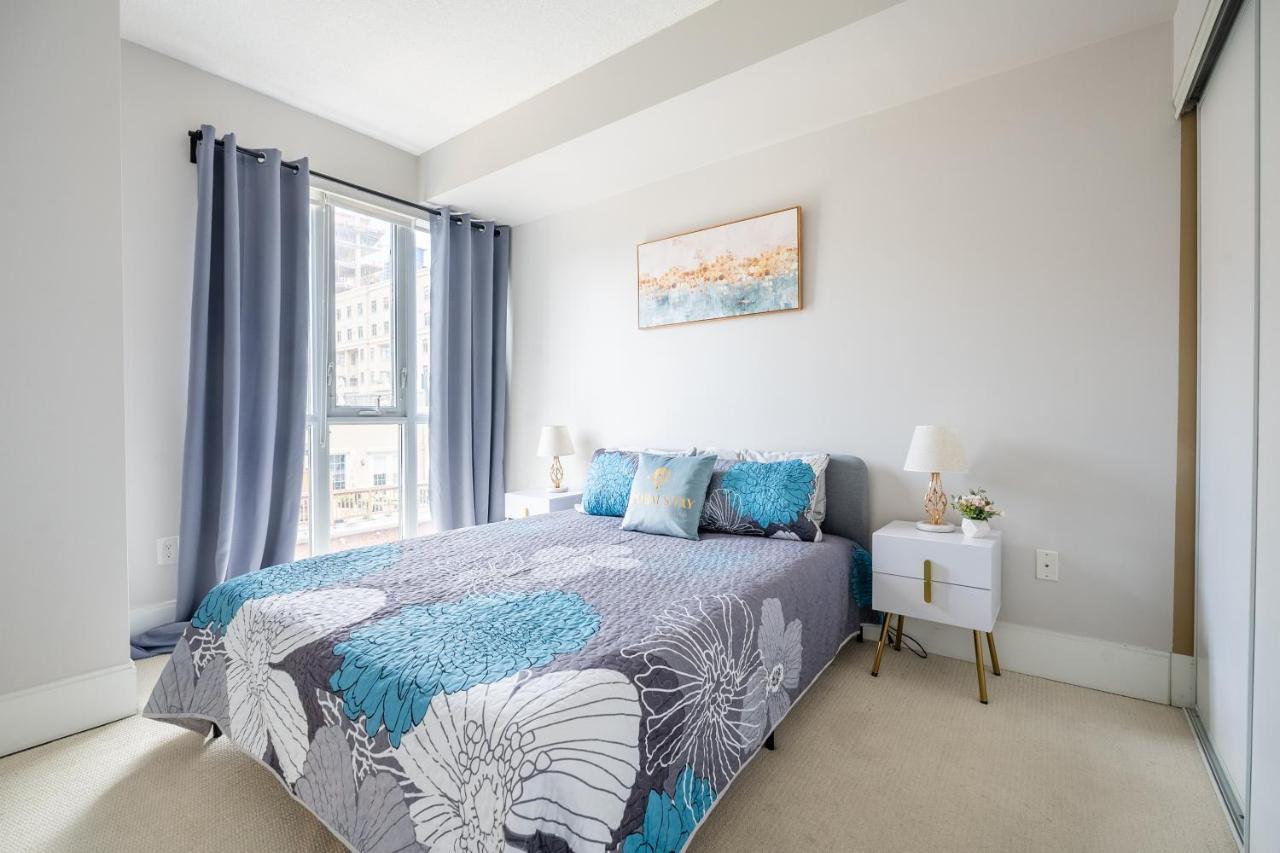 Beautiful Condos In The Heart Of Downtown By Globalstay Торонто Екстер'єр фото