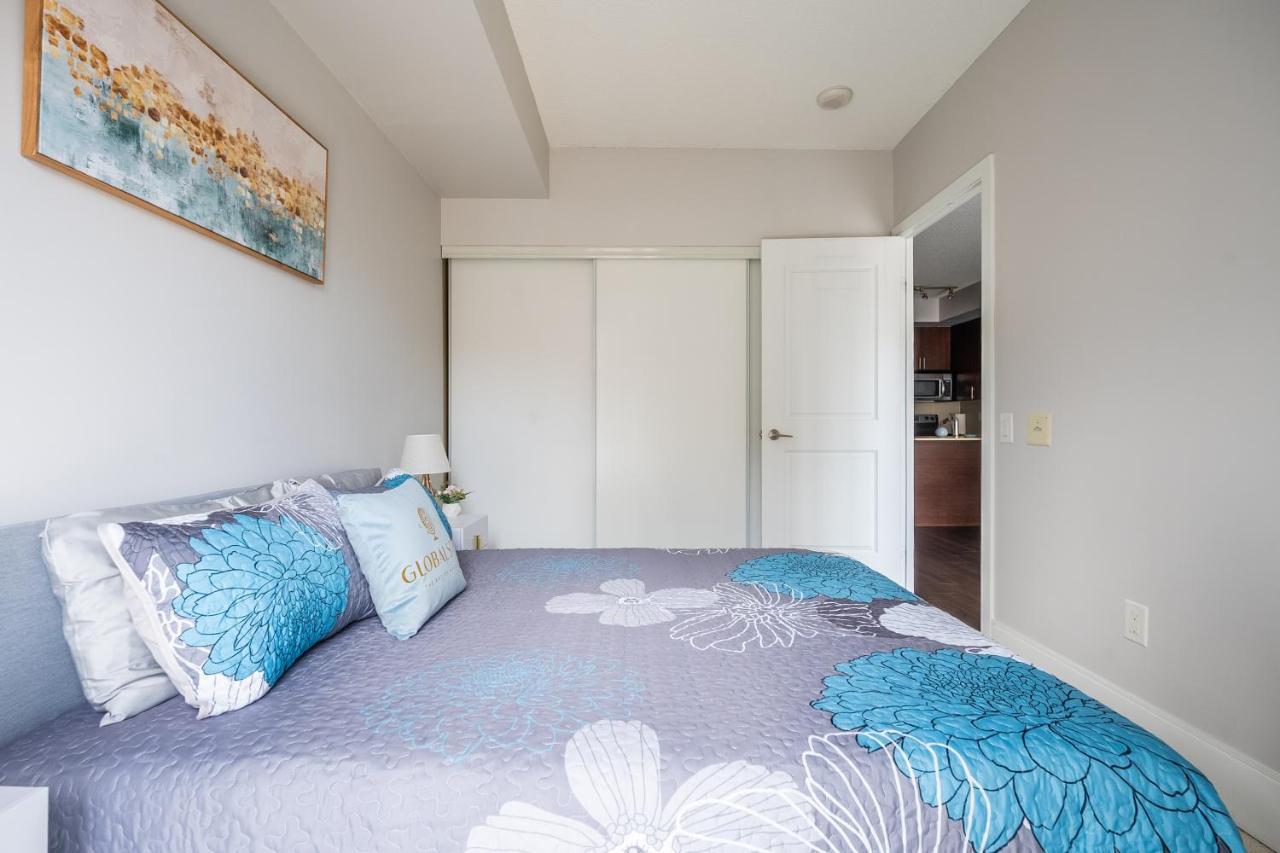 Beautiful Condos In The Heart Of Downtown By Globalstay Торонто Екстер'єр фото
